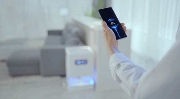Xiaomi launches Mi Air Charge, wireless charging from the entire room