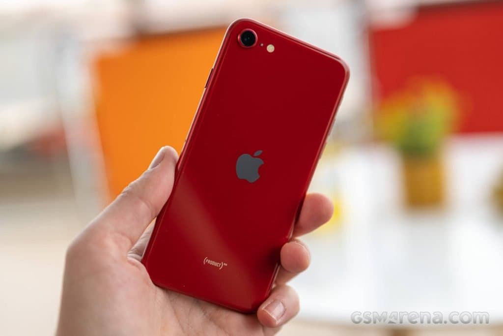 Our iPhone SE (2022) video review is now live
-Techweu