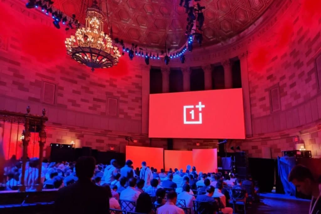 Hot Take: OnePlus 10T and OxygenOS 13
-Techweu