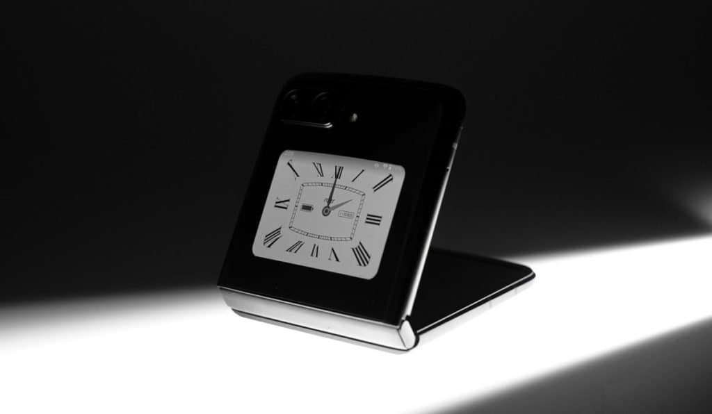 Motorola Razr 2022 and X30 Pro launch rescheduled for August 11
-Techweu