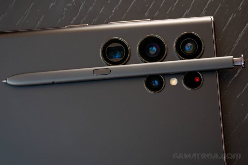 Samsung Galaxy S23 Ultra to have a 200MP camera with a new sensor
-Techweu