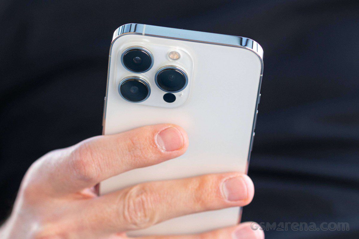 iPhone 15 Pro telephoto camera will have 5x periscope lens in 2023