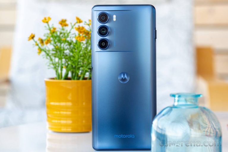 Motorola Moto G200 5G review
-Techweu