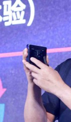 Motorola Razr showcased by Chen Jin (Lenovo China Mobile GM)