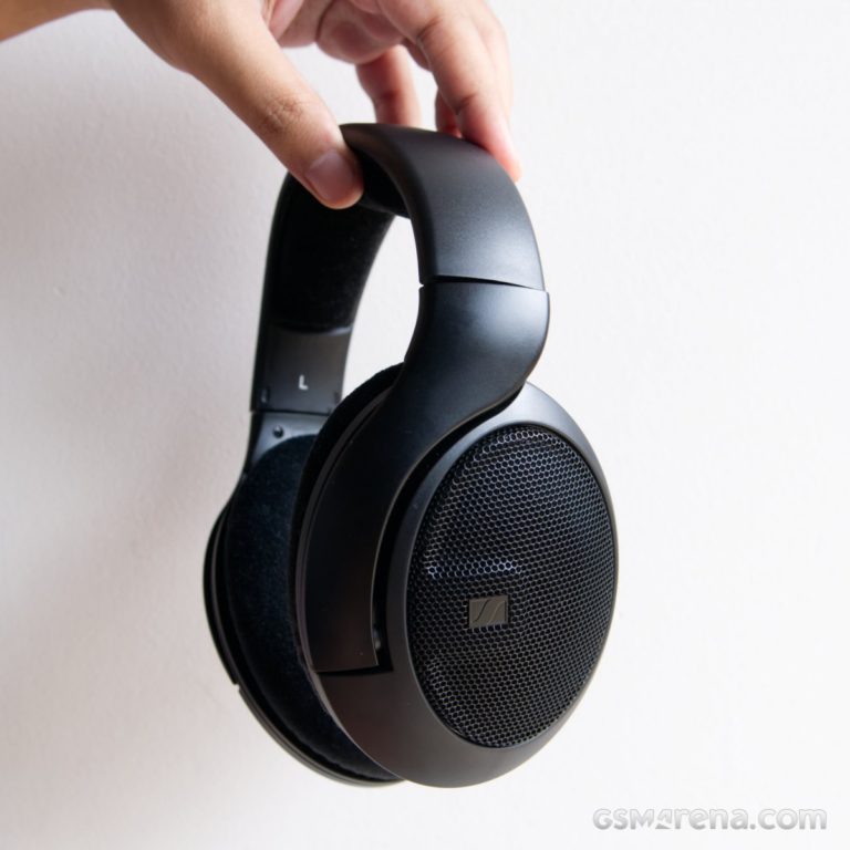 Sennheiser HD 400 Pro professional wired headphones review
-Techweu
