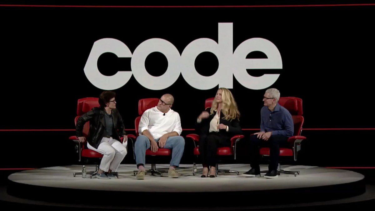 Tim Cook would rather convert Android users to iPhones instead of adopting RCS