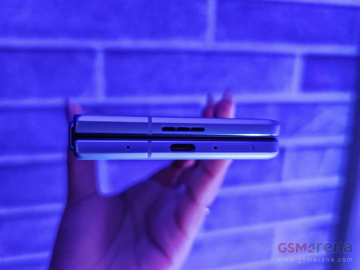 vivo X Fold has no gap when it is closed