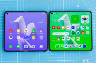 Oppo Find N on the left, Find N2 on the right