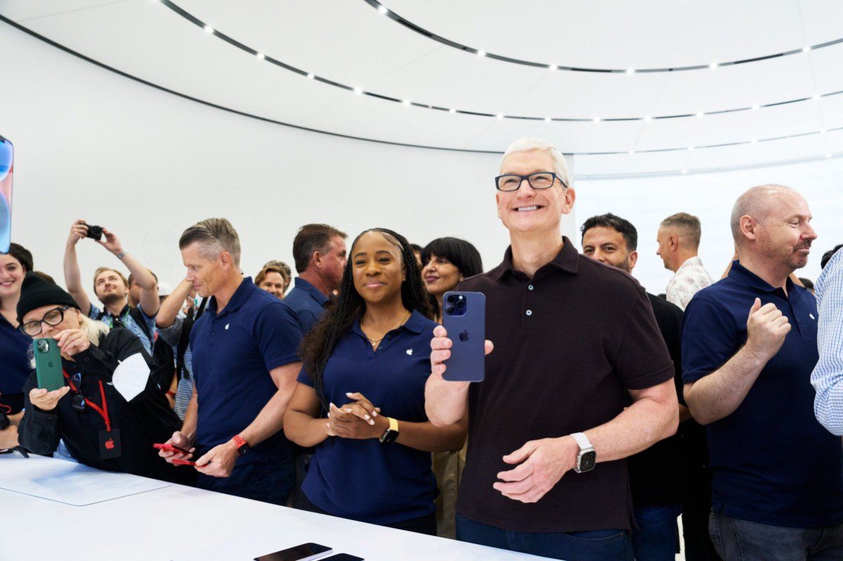 Tim Cook at the launch of iPhone 14 series. Image source: Twitter